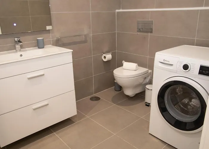 Refugio Da Muralha - By Sch Nazaré