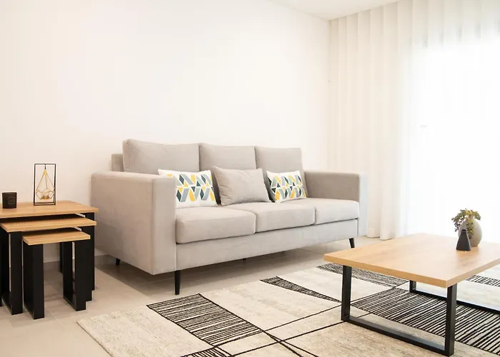 Refugio Da Muralha - By Sch