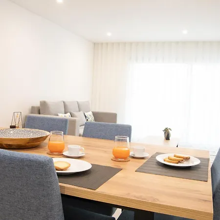 Refugio Da Muralha - By Sch Apartamento *